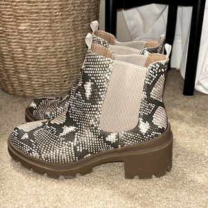 Lug Sole Snake Boots